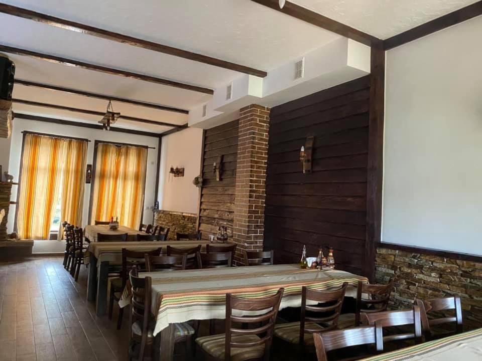 Бялата Къща Ξενοδοχείο Κίρκοβο Εξωτερικό φωτογραφία